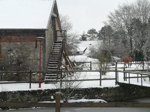 L'Ecrin Du Val De Sambre Bed & Breakfast Maubeuge Exterior photo